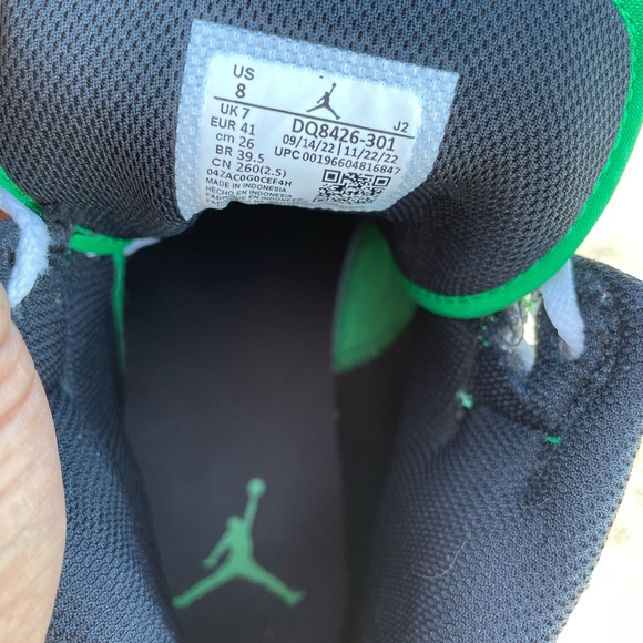 Air Jordan 1 Mid Green and White Sneakers - Picture 5 of 5